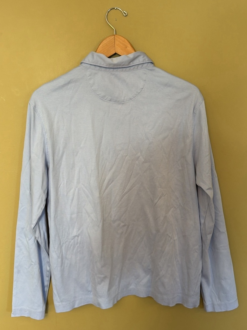 UNTUCKit Men's Light Blue Long-Sleeve Polo - Picture 2 of 3